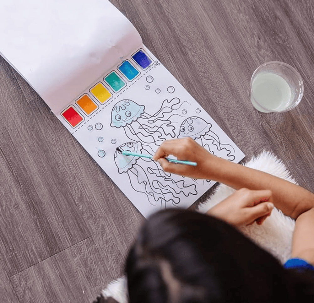 חוברת צביעה עם מים – חיות האוקיינוס מבית מליסה ודאג – תמונה 2