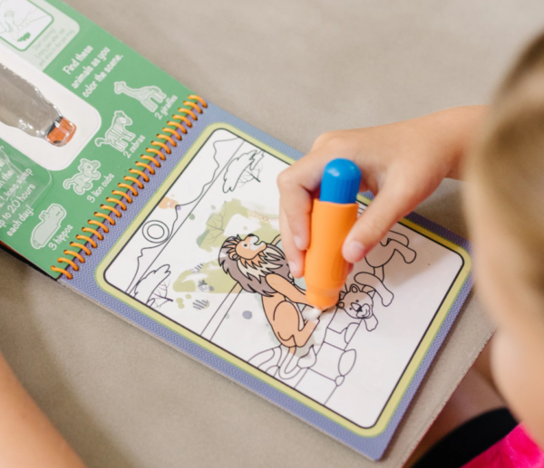 ⁦חוברת טוש המים - ספארי מבית מליסה ודאג⁩ – תמונה ⁦4⁩
